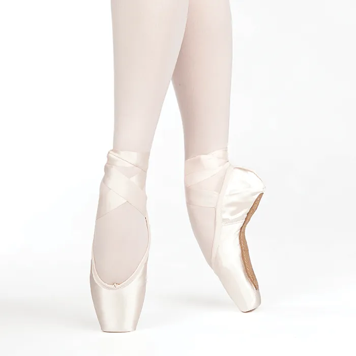 Almaz FM Pointe Shoe