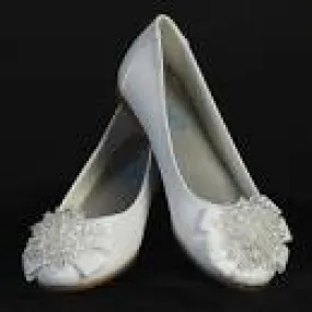 Anna Shoe with Crystal Bead Bows