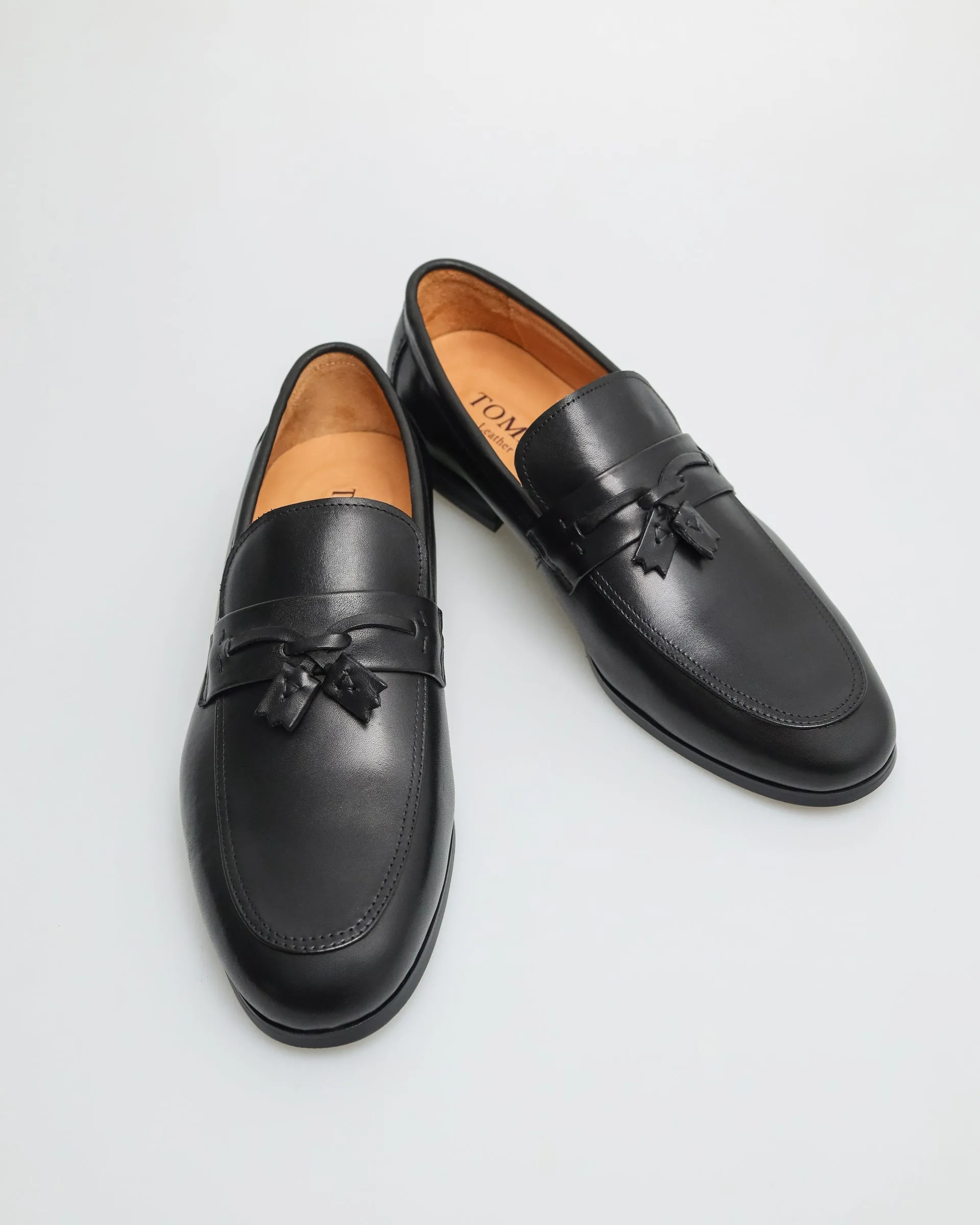 Tomaz F349 Men's Tassel Loafer (Black)